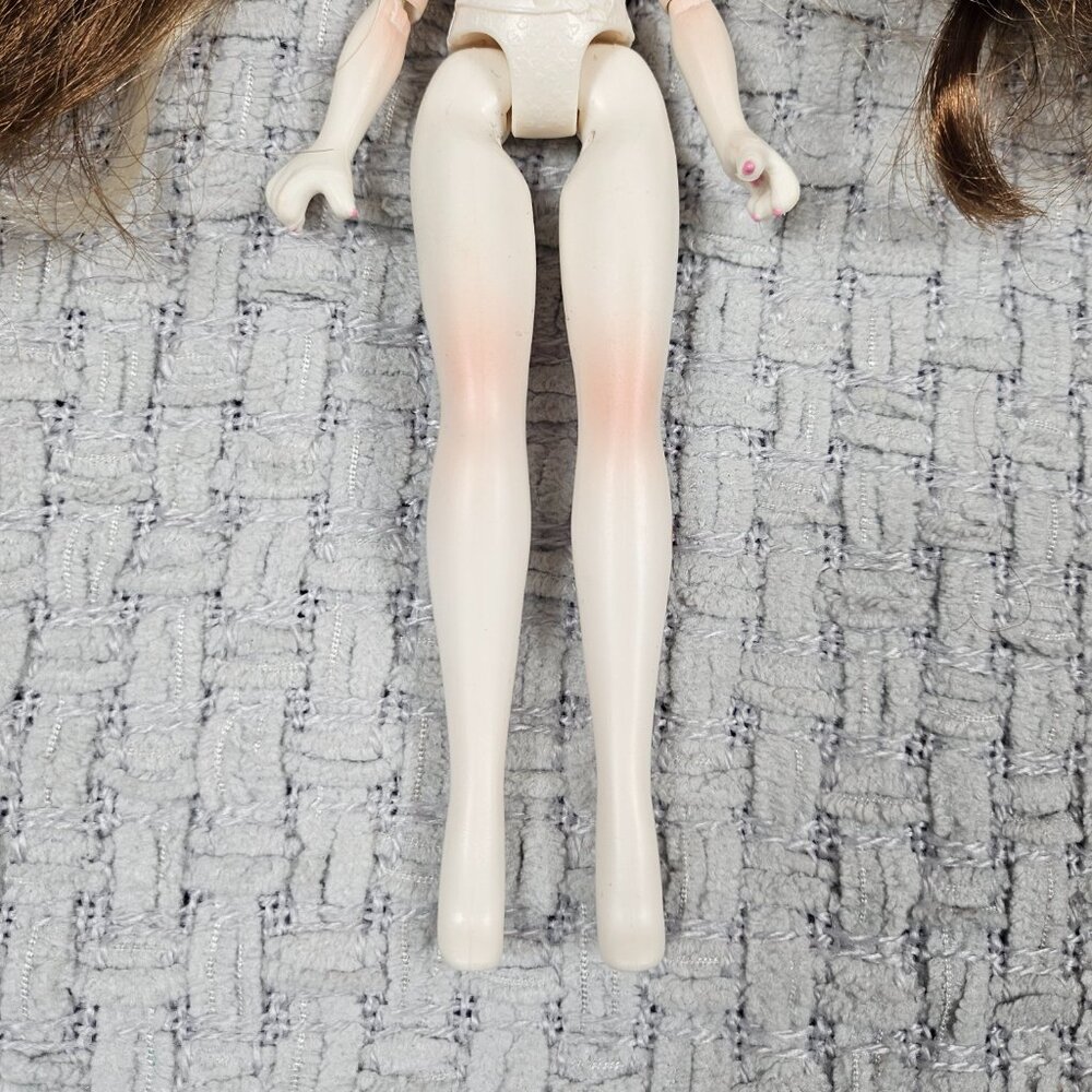 Pinkie Cooper Fashion Doll Nude - Picture 5 of 11